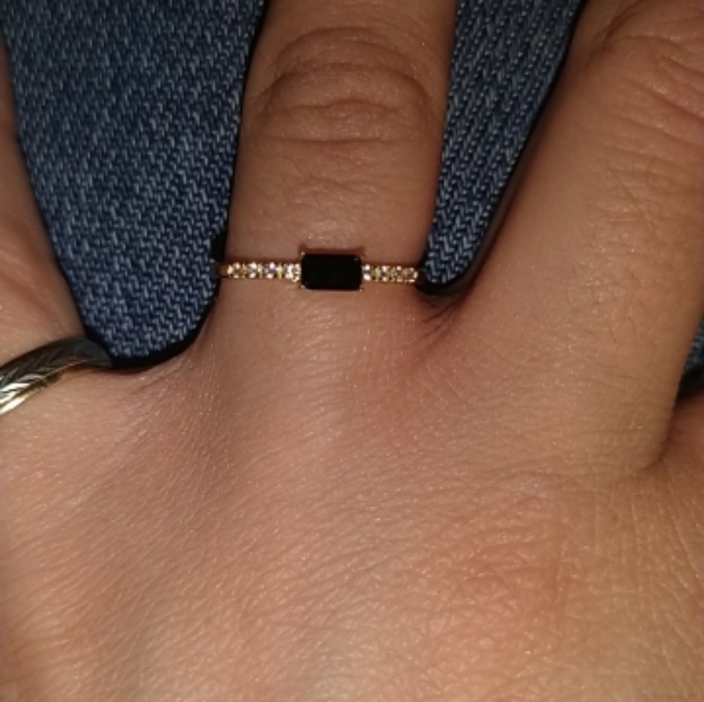 NEW Dainty 18k Yellow Gold Diamond Onyx Band Ring - Picture 7 of 9